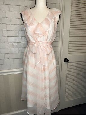 A Pea in The Pod Pink Chiffon Maternity Dress Ruffle V-Neck Medium